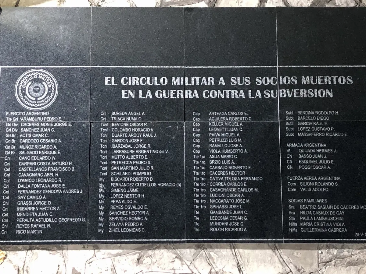 Grabado en mármol 4