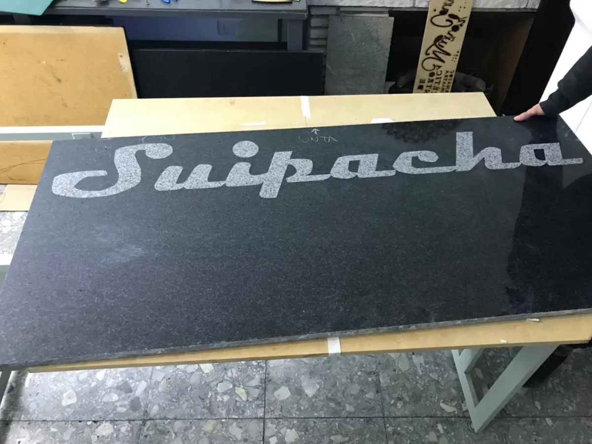 Grabado en mármol 7