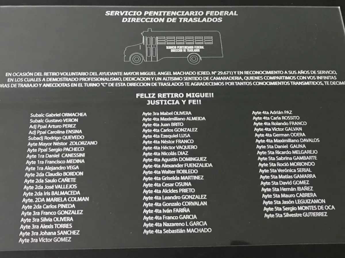 Placa conmemorativa grabada con láser 1