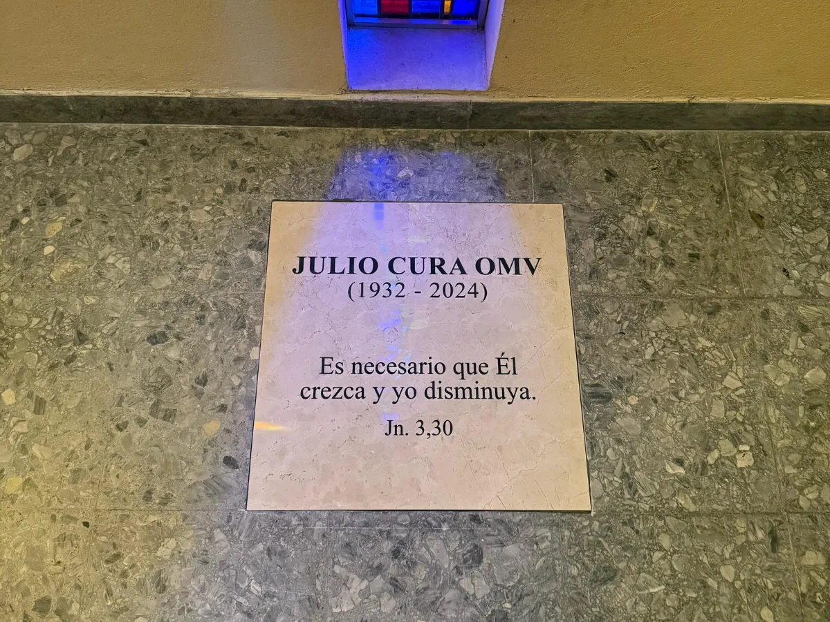 Placa para nicho grabada con láser 5
